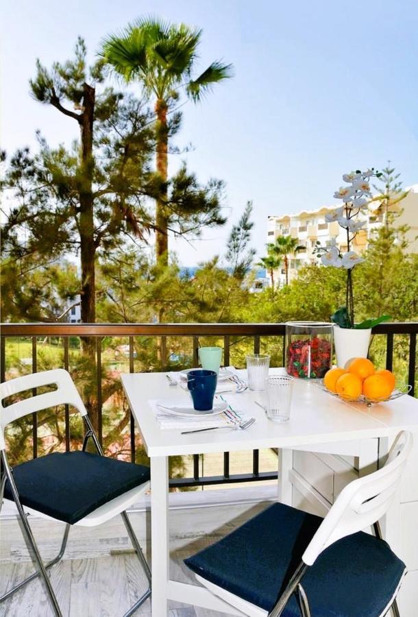 Apartament Wonderful Holidays, Ocean View, Close To The Beach Playa de las Americas  Zewnętrze zdjęcie