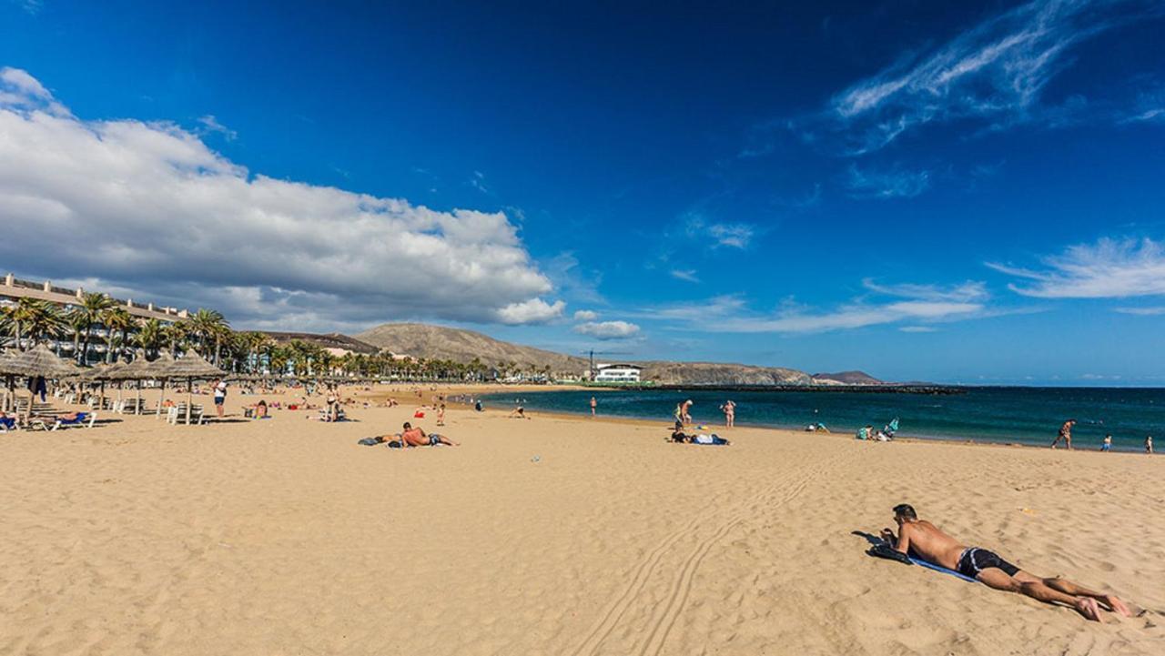 Apartament Wonderful Holidays, Ocean View, Close To The Beach Playa de las Americas  Zewnętrze zdjęcie